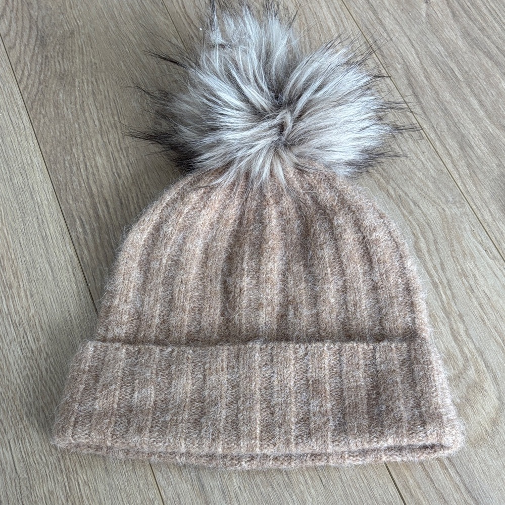 Winter hat with faux fur